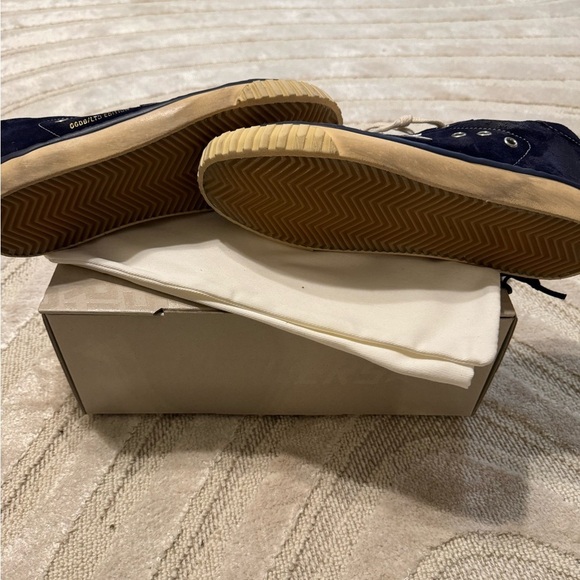 Golden goose Women’s Super-Star Penstar LTD in blue suede with white star. Sz 38 - Picture 4 of 9
